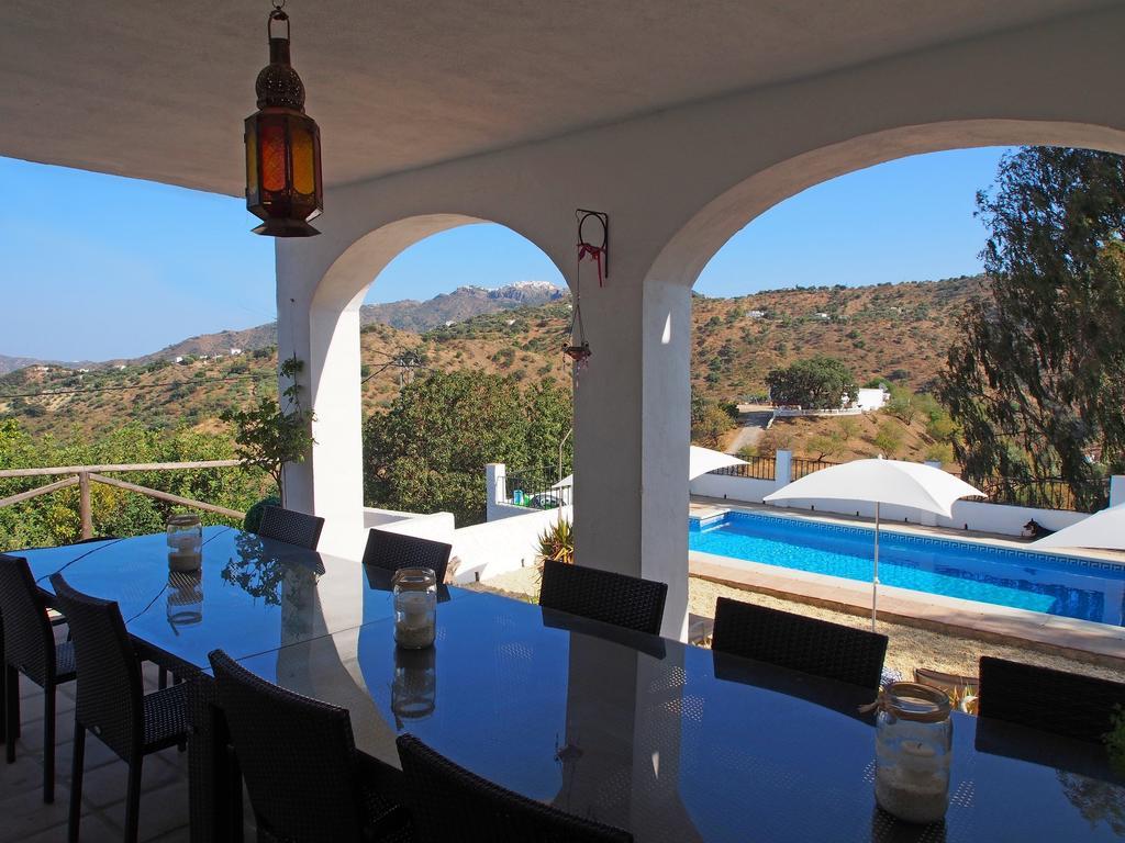 Casa Colina Hotel Comares Exterior photo