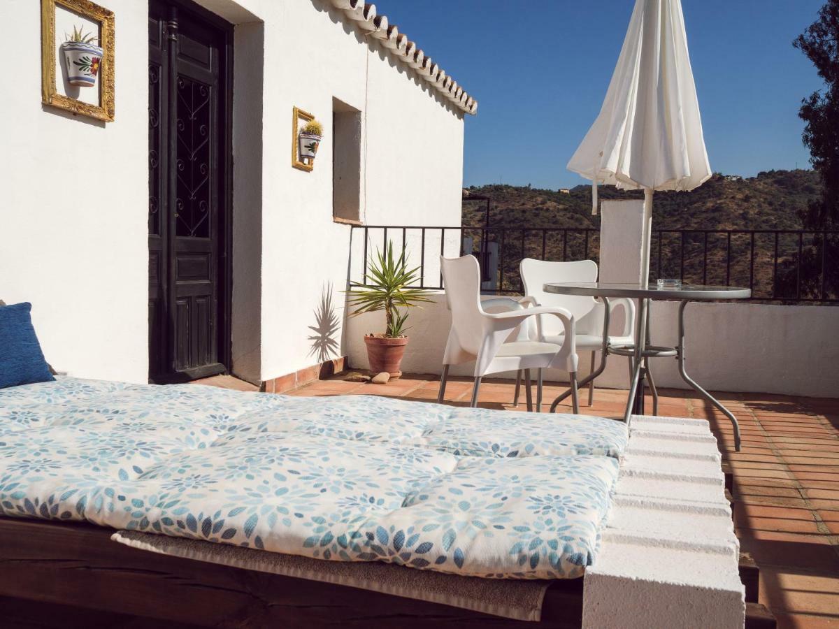 Casa Colina Hotel Comares Exterior photo